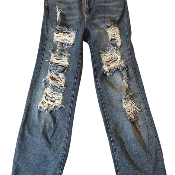 Almost Famous Distressed Wide Leg Jeans Size 7 - Picture 2 of 11